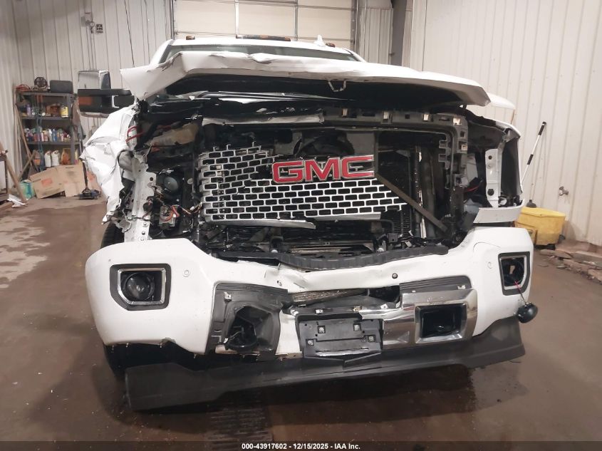 2016 GMC Sierra 2500Hd Denali VIN: 1GT12UE81GF235552 Lot: 43917602