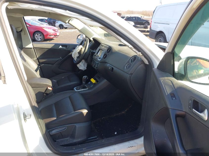 2016 Volkswagen Tiguan S VIN: WVGAV7AX6GW603550 Lot: 43917608