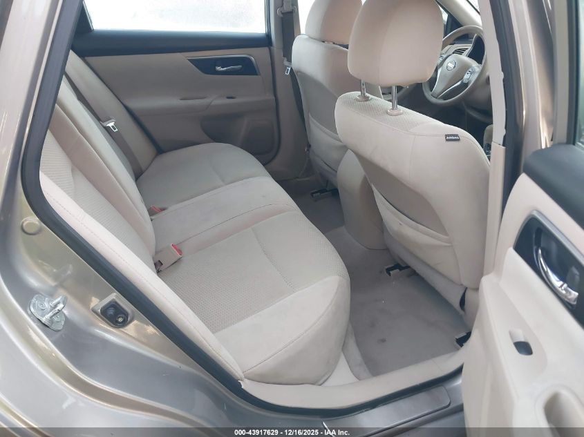 2014 Nissan Altima 2.5 S VIN: 1N4AL3AP1EN208574 Lot: 43917629