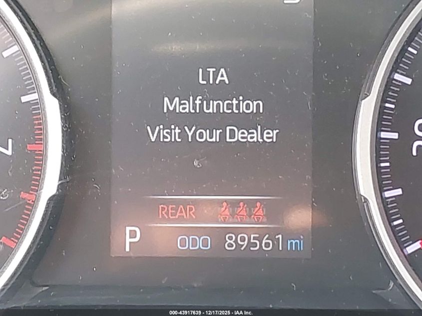 2019 Toyota Rav4 Xle VIN: 2T3P1RFV9KC017933 Lot: 43917639