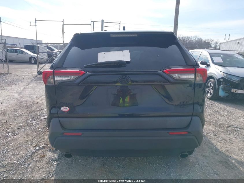 2019 Toyota Rav4 Xle VIN: 2T3P1RFV9KC017933 Lot: 43917639