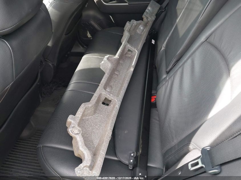 2019 Toyota Rav4 Xle VIN: 2T3P1RFV9KC017933 Lot: 43917639