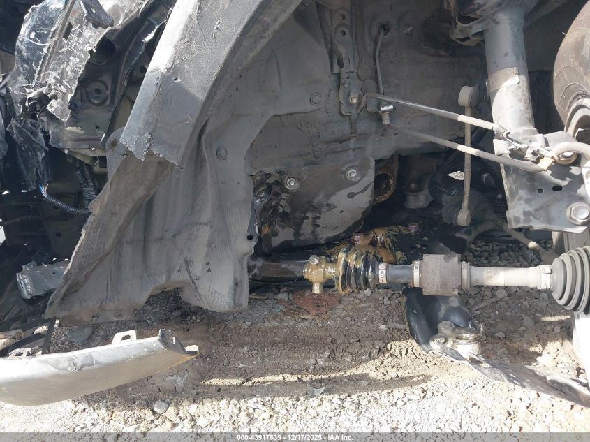 2019 Toyota Rav4 Xle VIN: 2T3P1RFV9KC017933 Lot: 43917639