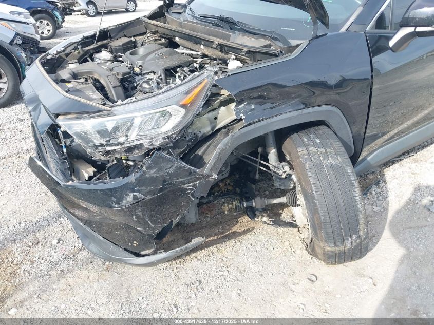 2019 Toyota Rav4 Xle VIN: 2T3P1RFV9KC017933 Lot: 43917639