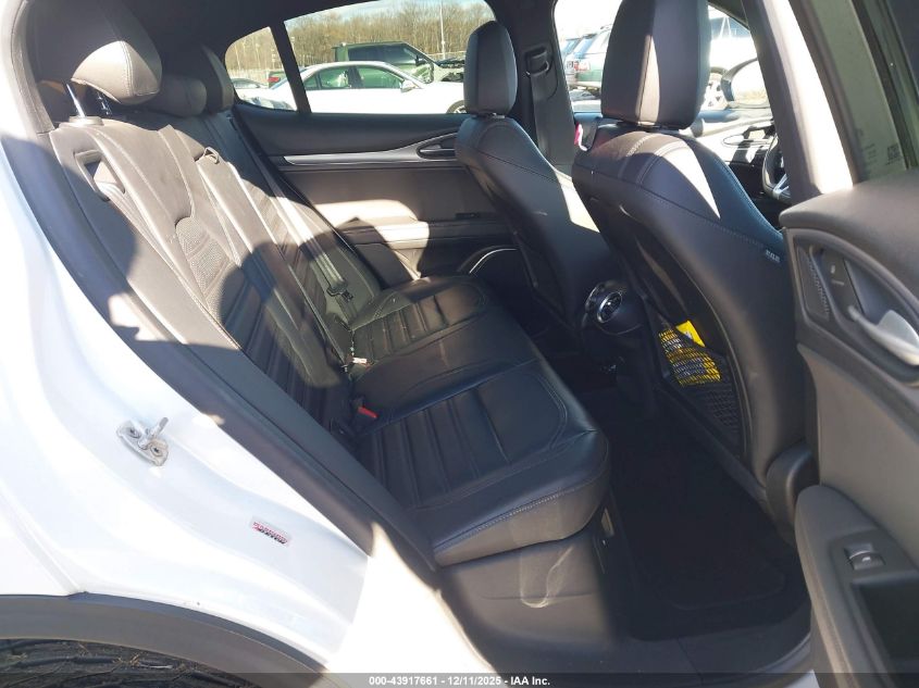 2018 Alfa Romeo Stelvio Ti Sport Awd VIN: ZASFAKNN7J7B70590 Lot: 43917661