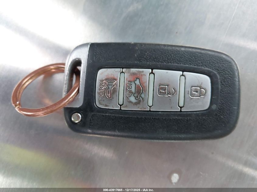 2012 Hyundai Genesis 3.8 VIN: KMHGC4DD3CU190623 Lot: 43917665