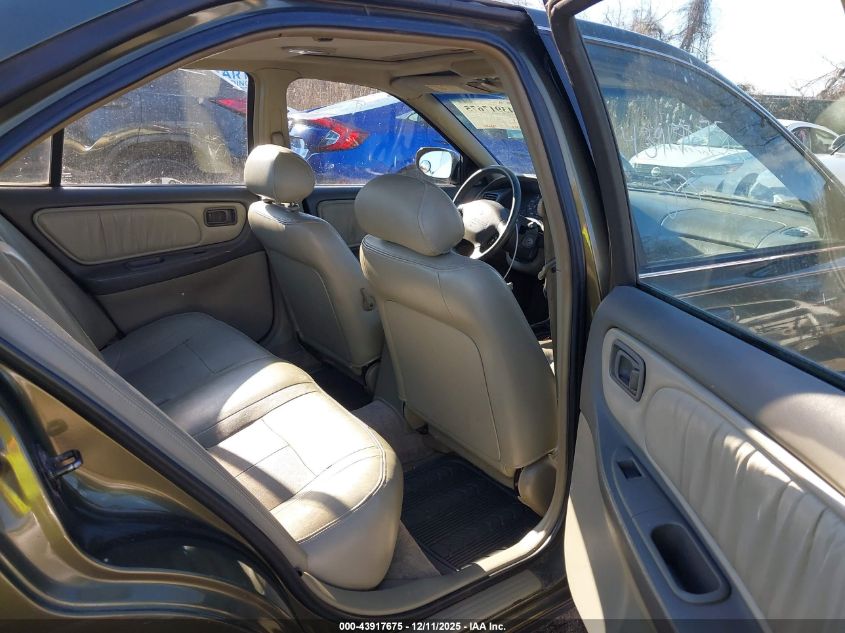 1998 Nissan Altima Gle/Gxe/Se/Xe VIN: 1N4DL01D4WC170255 Lot: 43917675