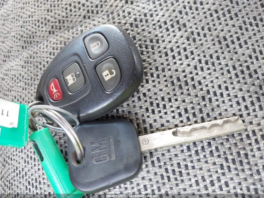 2017 Chevrolet Express 2500 Work Van VIN: 1GCWGAF19H1214017 Lot: 43917677