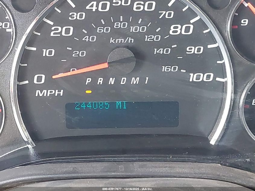 2017 Chevrolet Express 2500 Work Van VIN: 1GCWGAF19H1214017 Lot: 43917677