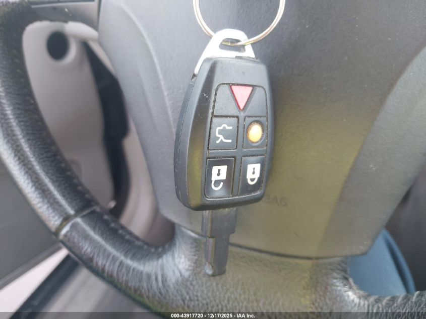 2006 Volvo S40 2.4I VIN: YV1MS3828622130S9 Lot: 43917720