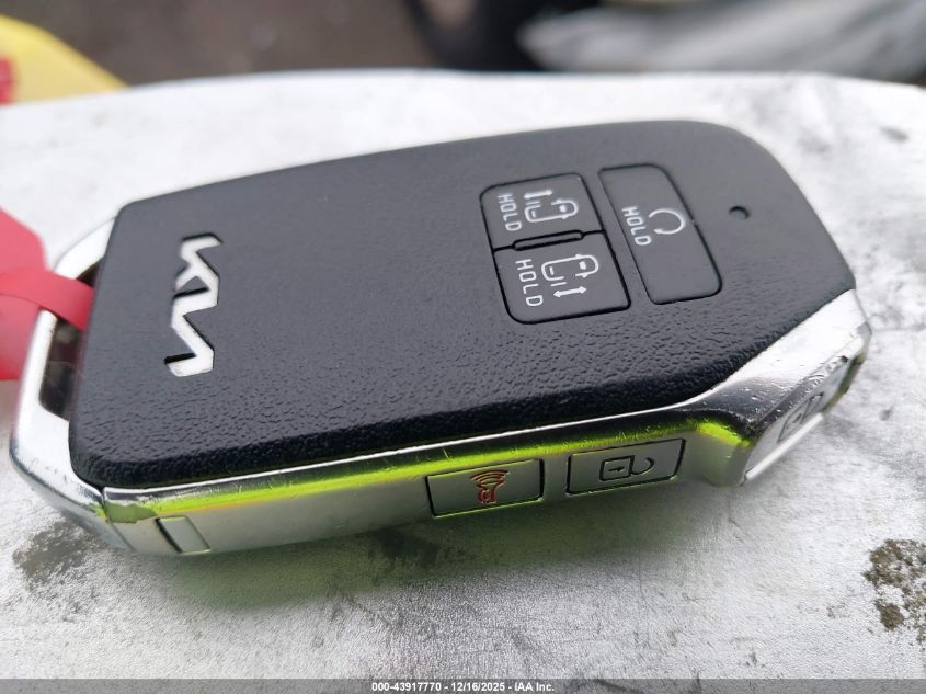 2024 Kia Carnival Mpv Lx Seat Package VIN: KNDNB4H35R6441669 Lot: 43917770