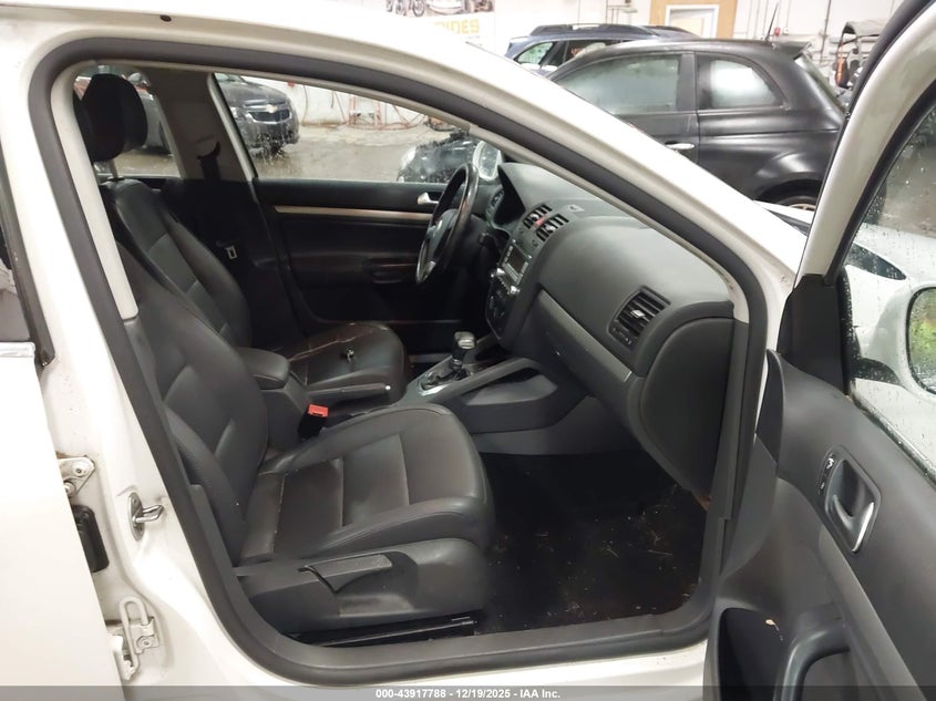 Volkswagen JETTA — thumbnail 5
