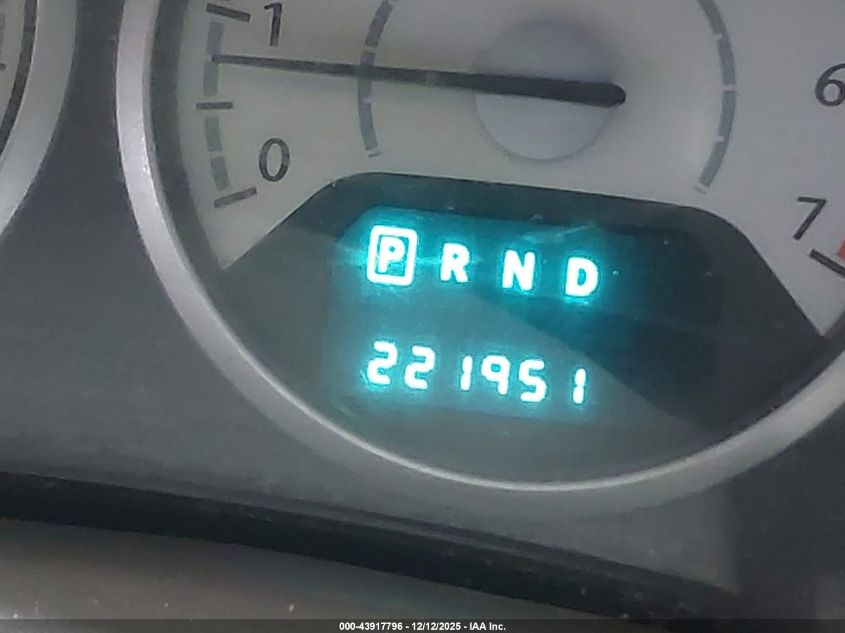 2008 Chrysler Town & Country Touring VIN: 2A8HR54P68R663581 Lot: 43917796