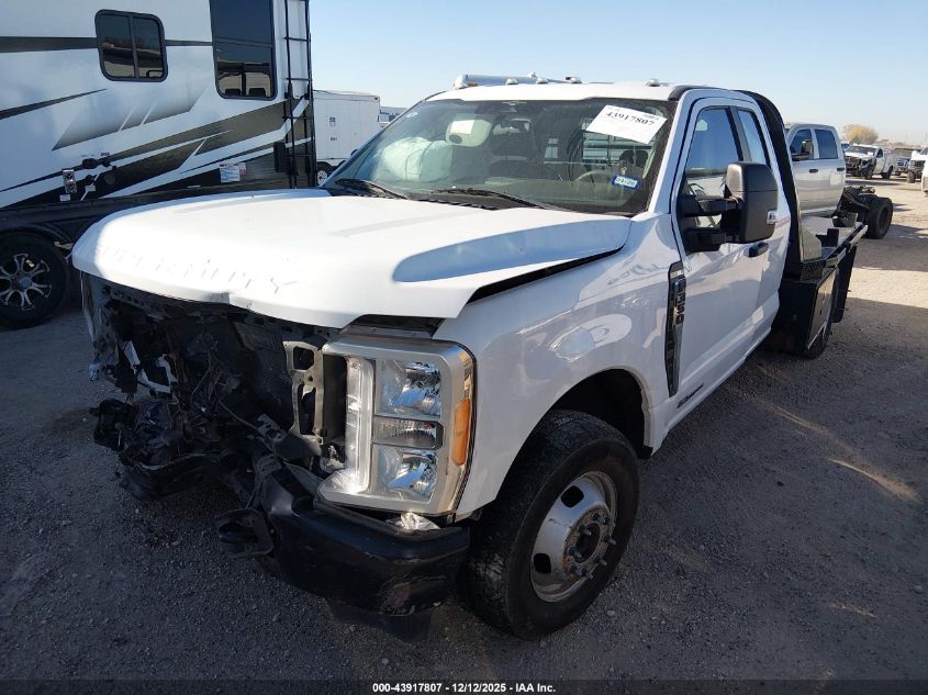 2023 Ford F-350 Chassis Xl