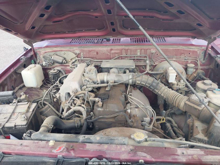 1992 Mazda B2600 Cab Plus VIN: JM2UF3142N0273236 Lot: 43917876