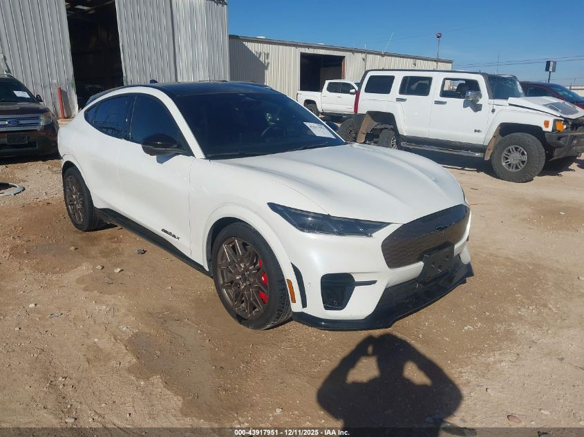 FORD MUSTANG MACH-E GT