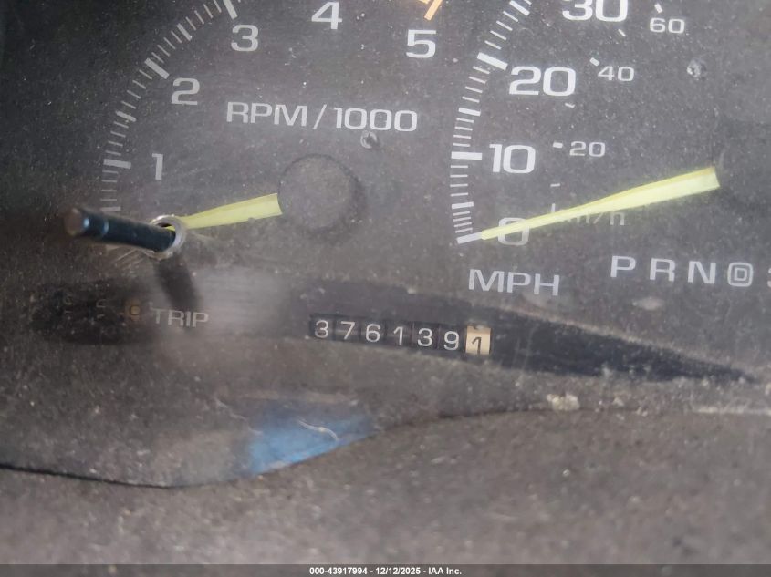 1995 Chevrolet Suburban K1500 VIN: 1GNFK16K8SJ423304 Lot: 43917994