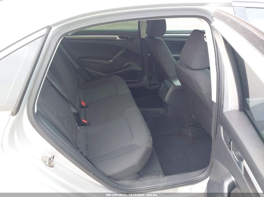 2016 Volkswagen Passat 1.8T R-Line VIN: 1VWAS7A37GC056751 Lot: 43918013