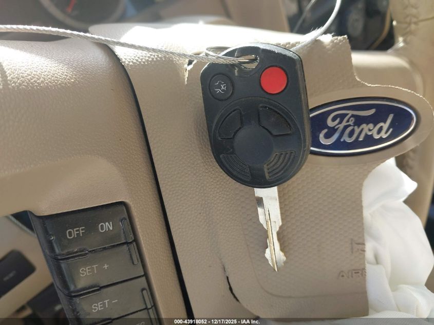 2011 Ford Escape Limited VIN: 1FMCU0EG8BKB73159 Lot: 43918052