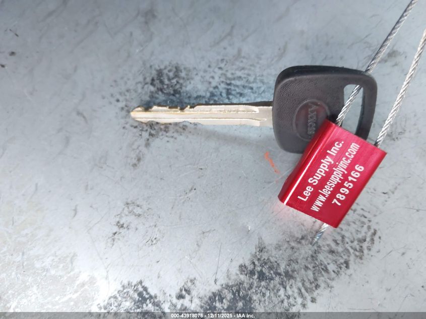 2005 Toyota Camry Std VIN: JTDBE32K653030197 Lot: 43918076