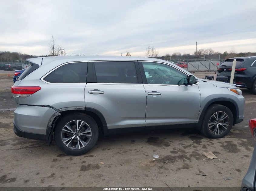 2019 Toyota Highlander Le VIN: 5TDBZRFH2KS721811 Lot: 43918116