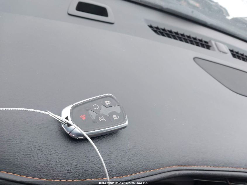 2020 Cadillac Xt4 Awd Premium Luxury VIN: 1GYFZDR40LF130501 Lot: 43918162