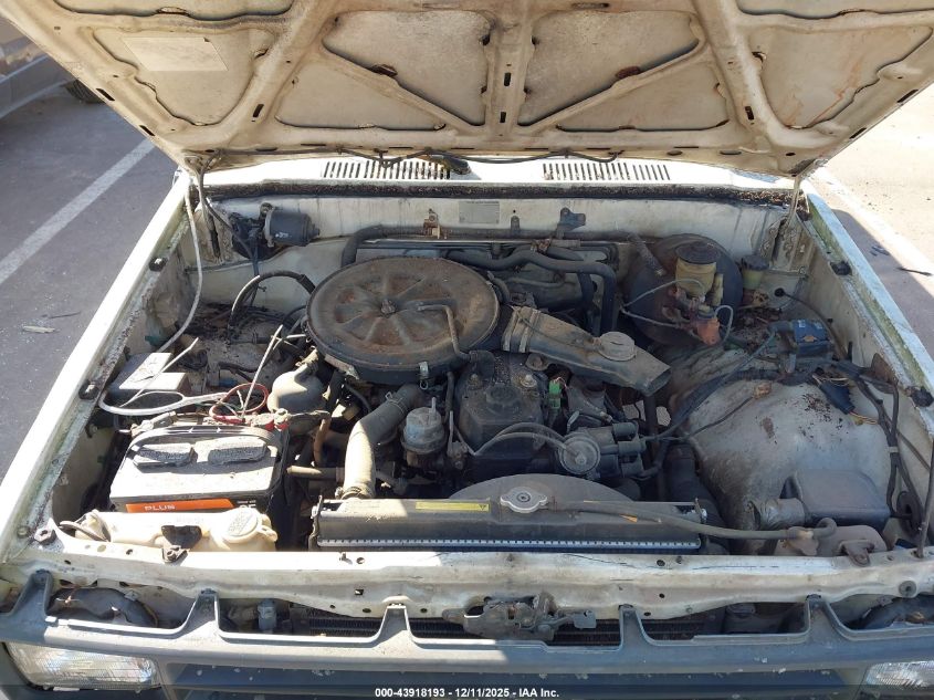 1987 Toyota Pickup 1/2 Ton Rn50 VIN: JT4RN50RXH0301701 Lot: 43918193