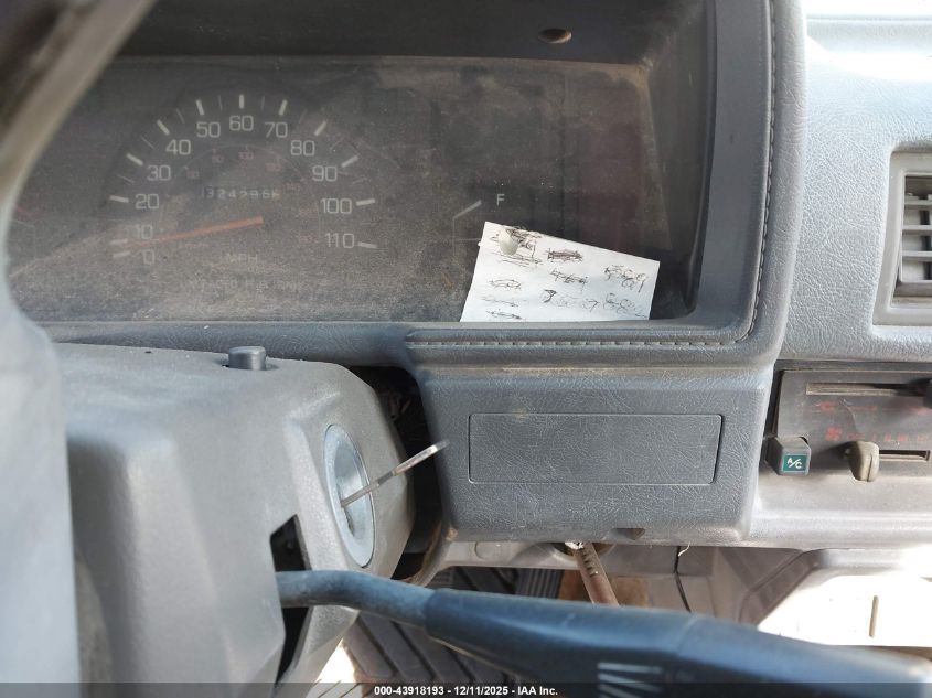 1987 Toyota Pickup 1/2 Ton Rn50 VIN: JT4RN50RXH0301701 Lot: 43918193