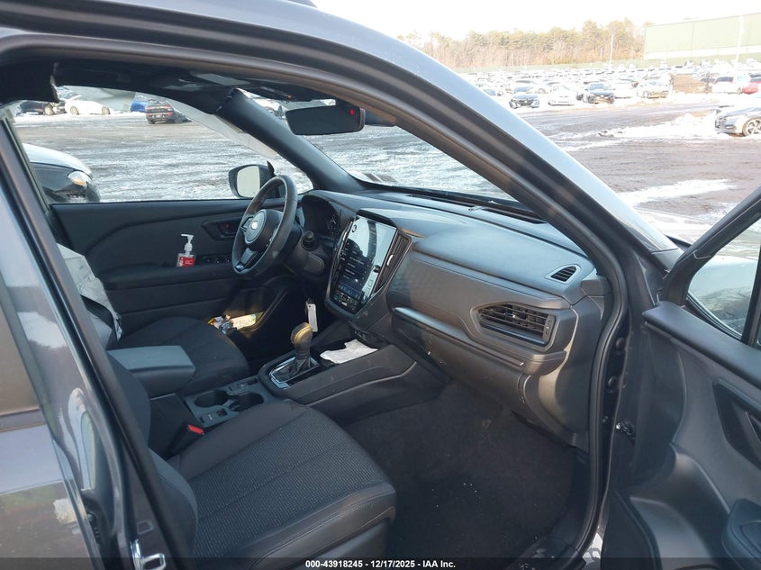 2025 Subaru Forester Premium