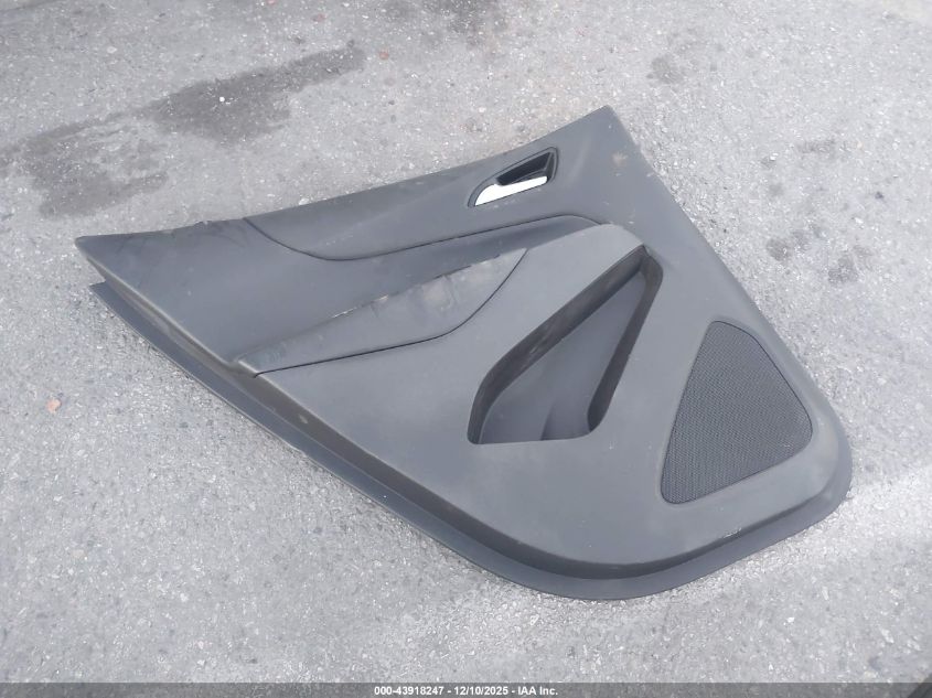 2019 Chevrolet Equinox Lt VIN: 3GNAXKEV2KL166985 Lot: 43918247