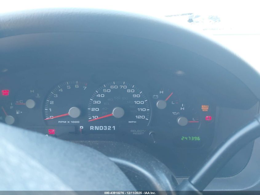 2004 Ford Explorer Xls VIN: 1FMZU72K54UA79677 Lot: 43918276