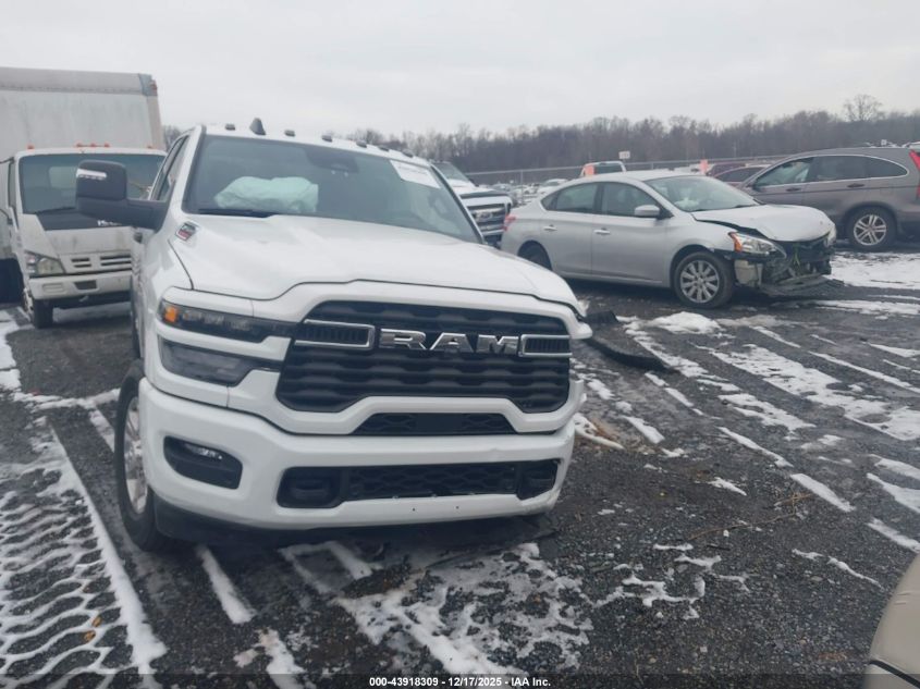 2025 Ram 2500 Big Horn 4X4 8' Box VIN: 3C63R5JL5SG588590 Lot: 43918309