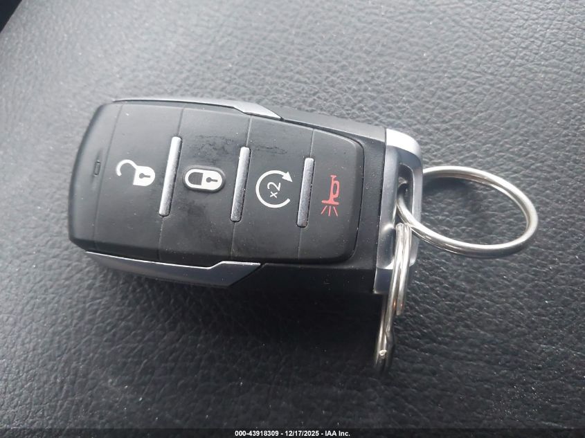 2025 Ram 2500 Big Horn 4X4 8' Box VIN: 3C63R5JL5SG588590 Lot: 43918309