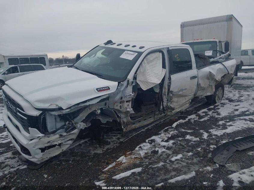 2025 Ram 2500 Big Horn 4X4 8' Box VIN: 3C63R5JL5SG588590 Lot: 43918309