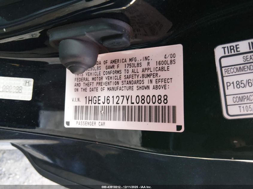 2000 Honda Civic Dx VIN: 1HGEJ6127YL080088 Lot: 43918312