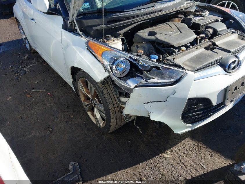 2012 Hyundai Veloster Base W/Gray VIN: KMHTC6AD2CU018646 Lot: 43918360