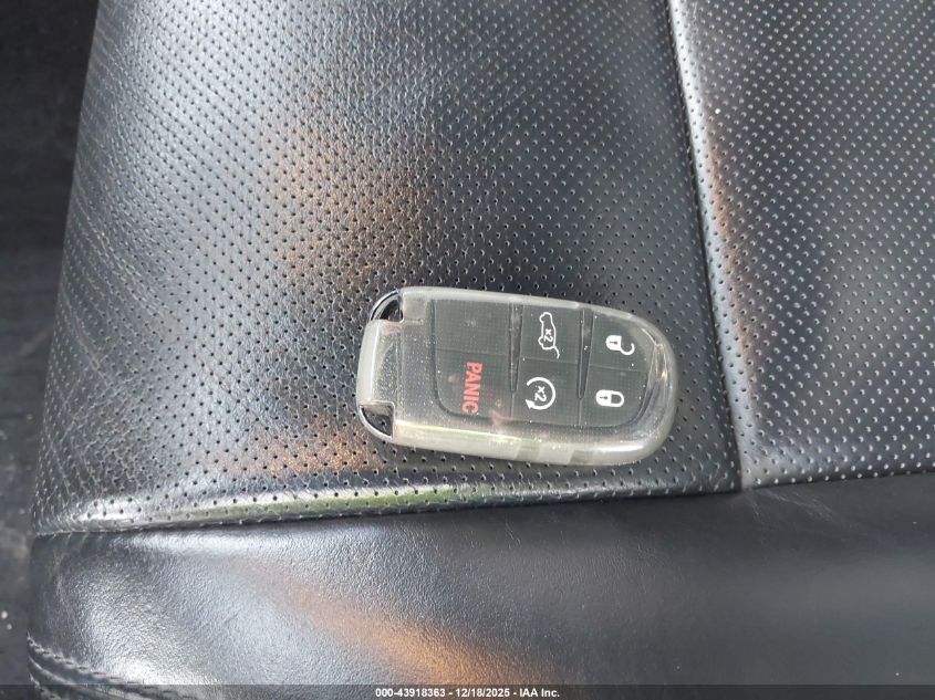 2015 Jeep Grand Cherokee High Altitude VIN: 1C4RJFCG0FC118105 Lot: 43918363