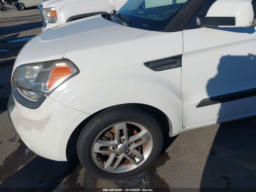 2010 Kia Soul + VIN: KNDJT2A20A7088905 Lot: 43918369