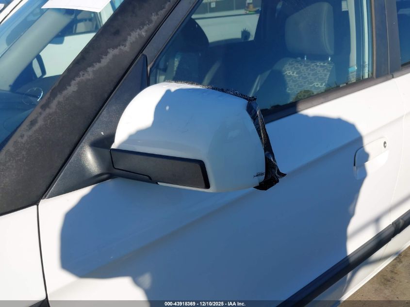 2010 Kia Soul + VIN: KNDJT2A20A7088905 Lot: 43918369