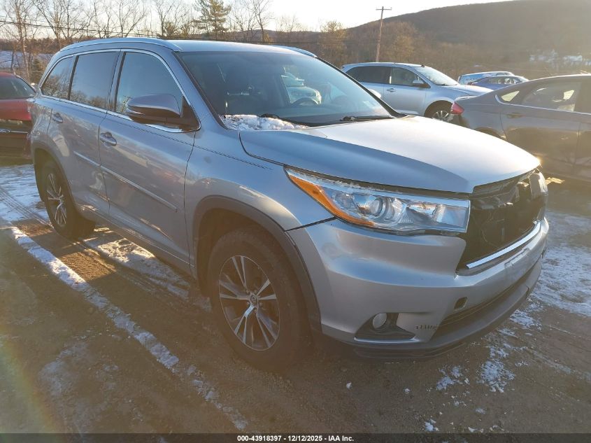 TOYOTA HIGHLANDER XLE V6