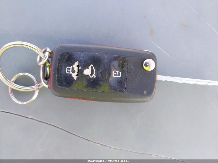 2013 Volkswagen Passat 2.5L Se VIN: 1VWBP7A34DC027662 Lot: 43918405