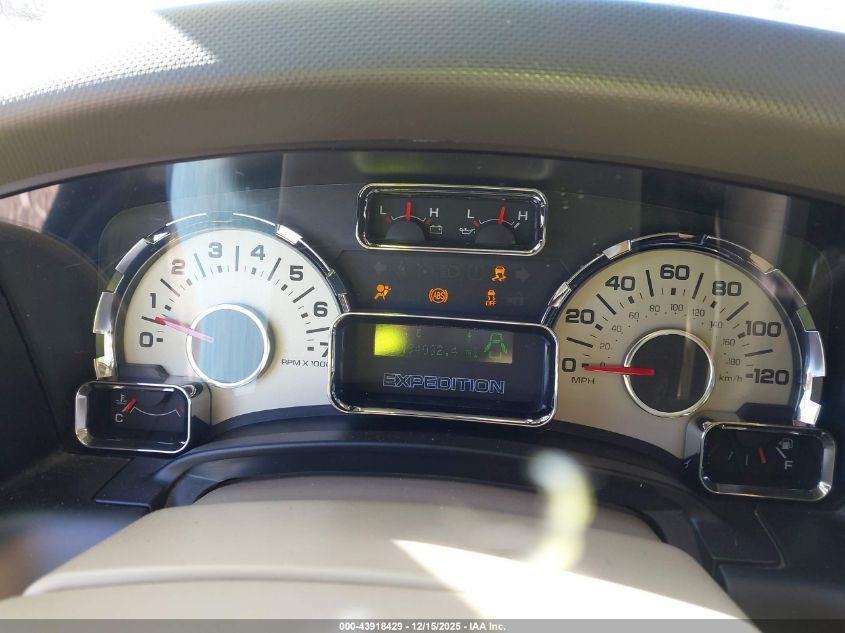 2014 Ford Expedition Xlt VIN: 1FMJU1J52EEF00207 Lot: 43918429