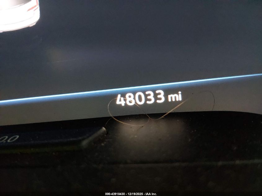 2018 Volkswagen Atlas 3.6L V6 Sel Premium VIN: 1V2NR2CA6JC591638 Lot: 43918430