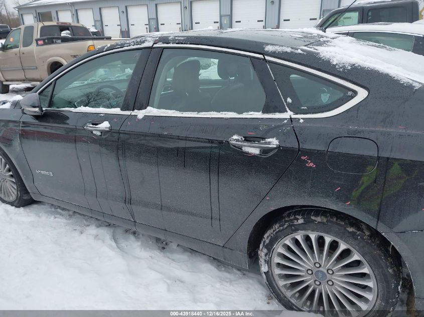 2014 Ford Fusion Hybrid Titanium VIN: 3FA6P0RU7ER192199 Lot: 43918440
