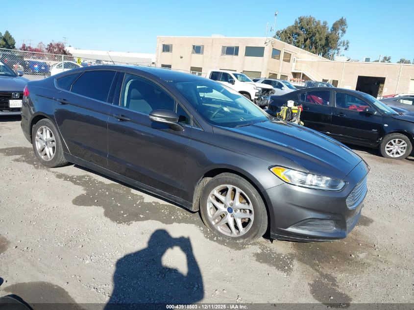 FORD FUSION SE