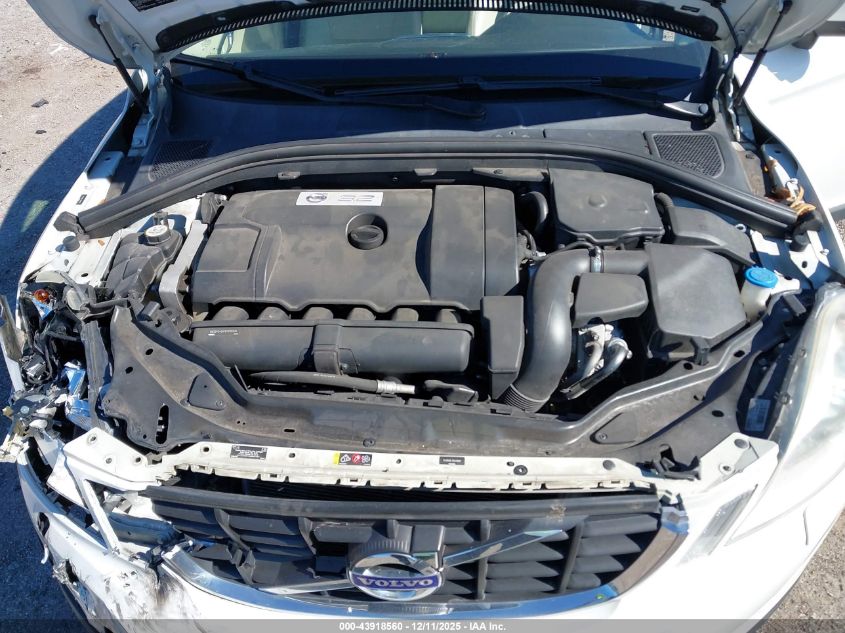 2013 Volvo Xc60 3.2 Platinum VIN: YV4952DL1D2418681 Lot: 43918560