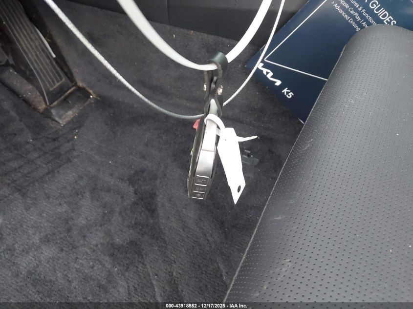 2025 Kia K5 Gt-Line VIN: KNAG64J70S5380072 Lot: 43918582