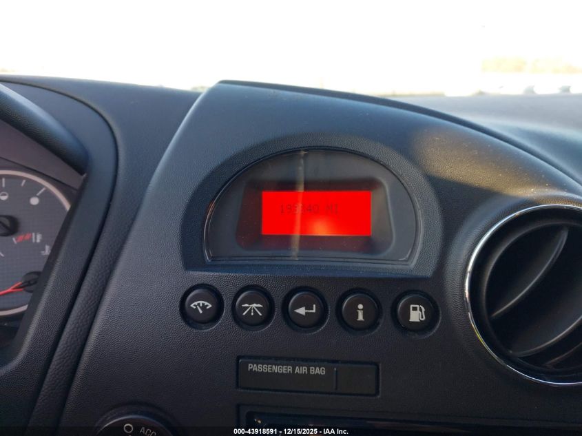 2007 Pontiac Grand Prix VIN: 2G2WP552071200022 Lot: 43918591