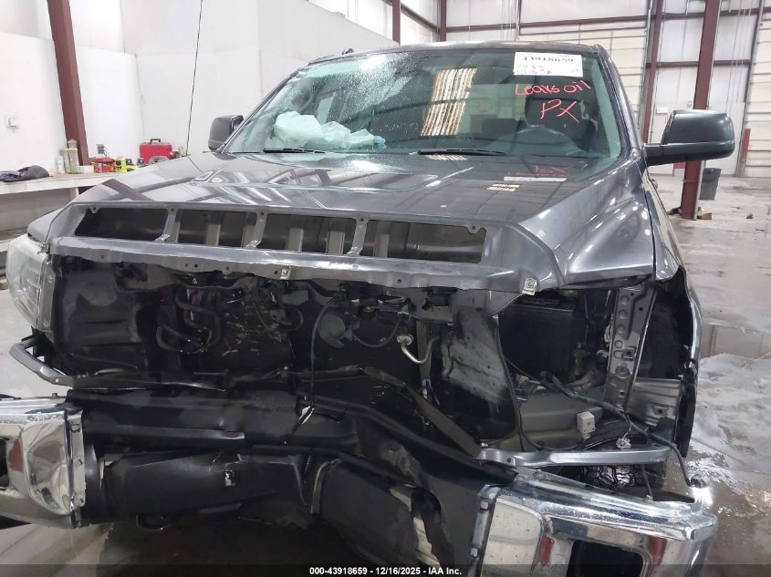 2018 Toyota Tundra Sr5 5.7L V8 VIN: 5TFDY5F15JX706784 Lot: 43918659