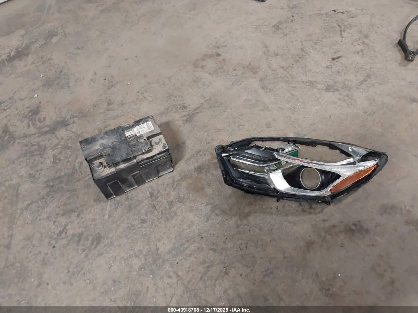 2018 Chevrolet Equinox Lt VIN: 3GNAXSEV5JL119531 Lot: 43918708